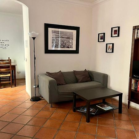 Palazzo Rota Guesthouse Naples Exterior photo